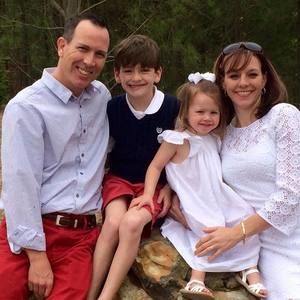 Meet your Posher, Dara